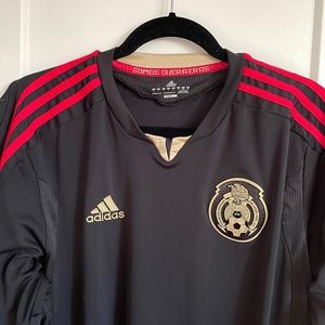 Long sleeve Mexico jersey
